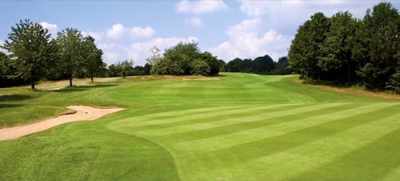 Bar Fairway.jpg